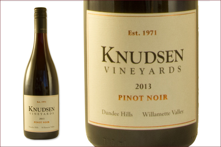 Knudsen Vineyards 2013 Pinot Noir bottle