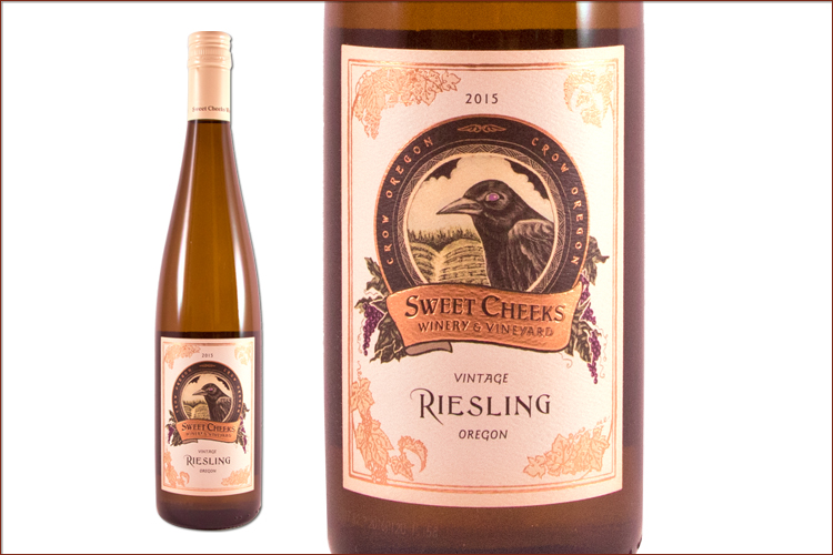 Sweet Cheeks Winery 2015 Riesling wine bottle